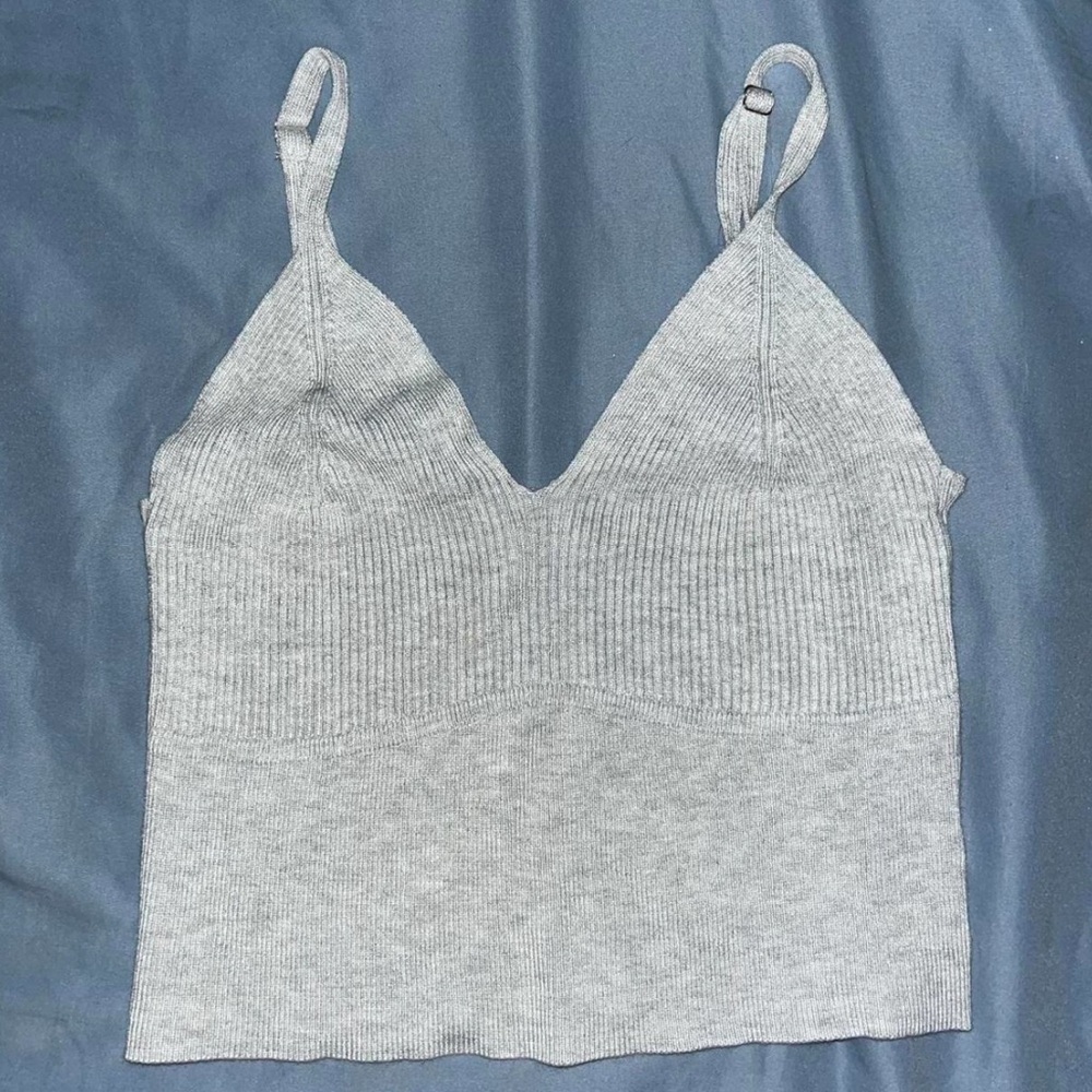 Gray Knit Sleeveless Top